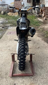 Yamaha yz 450f - 3