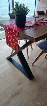 Dubový masivni stůl - 3