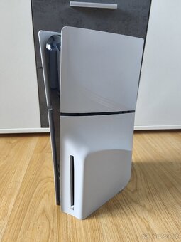 Playstation 5 Slim - 3