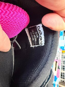 Snowboardové boty Gravity 43 - 3