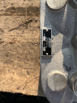 Prodám filtr na Liaz 110 úplně novy - 3