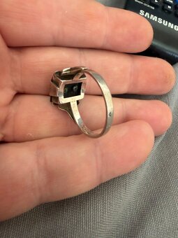 Stříbrný prsten - 3