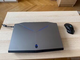 Alienware 17 R1 i7 GTX 780M 32GB RAM SSD herní notebook - 3