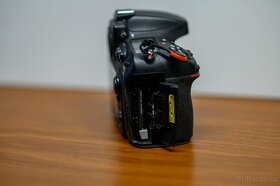 Nikon D800 fulframe zrcadlovka - 3