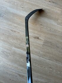 Hokejka CCM FT GHOST, levá i pravá, P28, flex 85, 75, 70 - 3