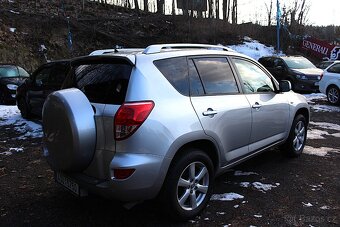 Toyota Rav4 - 3