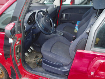 Peugeot 107 1.4HDi veškeré ND levně - 3