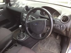 Ford Fiesta 1,4 16V Duratec 59 kW, rok 2005 - 3