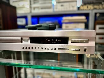 YAMAHA CDX-496 (r.2000) TOP stav, dálka - 3