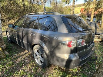 Mazda na náhradní díly (prodej jako celek) - 3