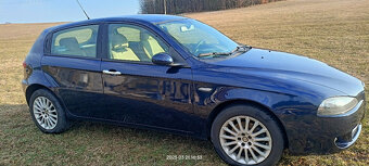 Alfa Romeo 146 - 3