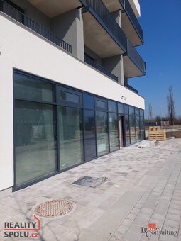 Pronájem, komerční/obchodní prostory, 182 m2, Měděná 3064/5, - 3