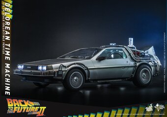 DeLorean - Back to the Future II - Time Machine 1/6 - 3