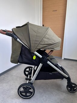 PETITE&MARS Kočárek sportovní Royal - 3