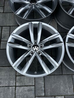R18 passat dartford - 3