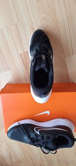NOVÉ sportovní boty Nike Cosmic Runner vel. 39 - 3