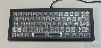 🎮 Mechanická herní klávesnice – profi kvalita, nová, top ce - 3