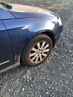Prodám Passat B6 2.0FSI - 3