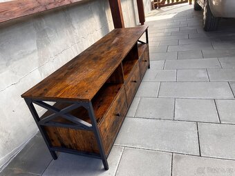 Televizní stolek - 3