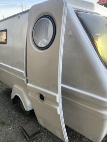 Retro karavan, obytný přívěs vyráběný v Nymburce - 3