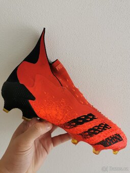 Kopačky Adidas PREDATOR FREAK + FG (červené) - 3