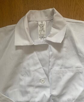 Dámský bílý laboratorní/chemický/lekařský plášť Brudra - 3