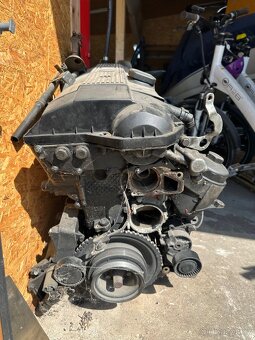 Motor BMW e39 M52B20 - 3