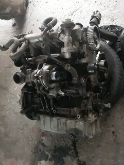 Motor PEUGEOT 2,0 HDi 66 KW - diesel - 3