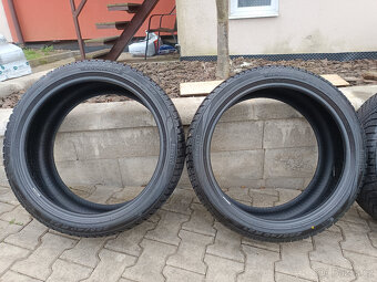 Prodám Pirelli scorpion winter2 r21 z Enyaq RS dvourozměr - 3