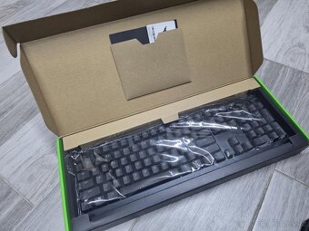 Razer DeathStalker V2 Red Switch - - 3