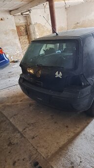 Golf 4 1,9 tdi 66kw zbytek - 3