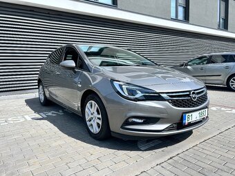 Opel Astra K hatchback, 2017, najeto 125.885 km, šedá - 3