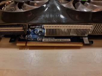 Grafická karta Gigabyte HD7950 WindForce (3GB) - 3