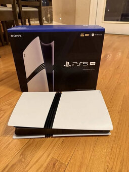 PlayStation 5 Pro + záruka + 4 hry - 3