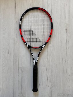 Zánovní tenisové rakety + sada míčků - 3