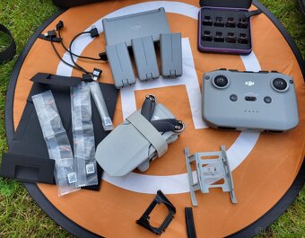DJI Mini 2 FLY MORE COMBO - 3