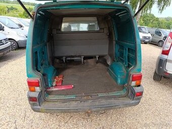 Volkswagen Transporter T4 2.5 TDi 75kw 5míst - 3