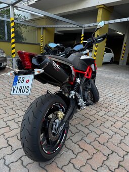 Aprilia Dorsoduro 900 - 3