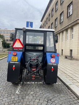 Traktor Zetor - 3