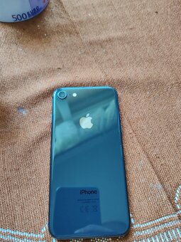 Iphone 8 - 3