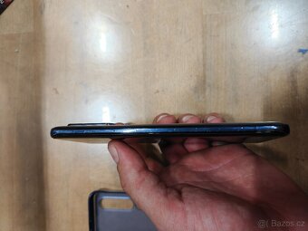 Xiaomi Mi 10 - 3