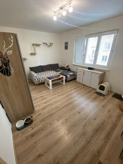 PRODEJ BYTU 2+1 PADĚLKY III, ZLÍN - 3