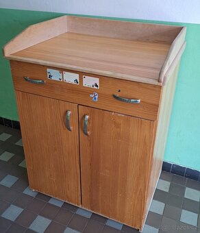 Přebalovací pult - 3