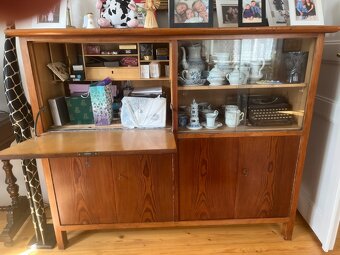 Skříň z masivu - 3