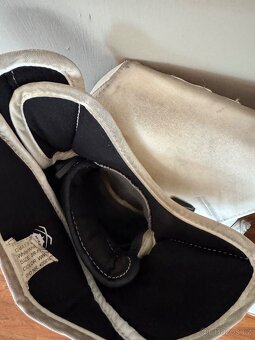 Lapačka a vyrážečka CCM axis 1.9 SR - 3