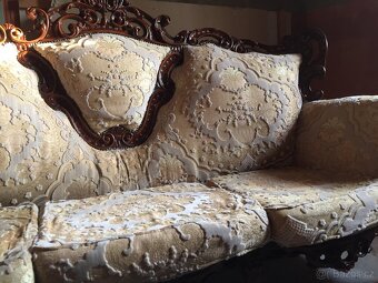 Starožitná sofa - 3