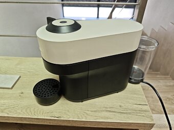 Kávovar Nespresso nový - 3