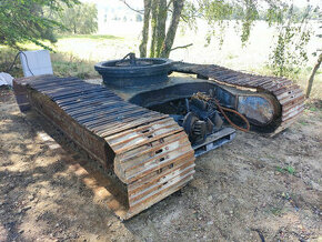 JCB JS200LC - podvozek - 3