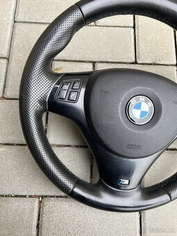 Mpaket volant E87 E90 E91 E92 - 3