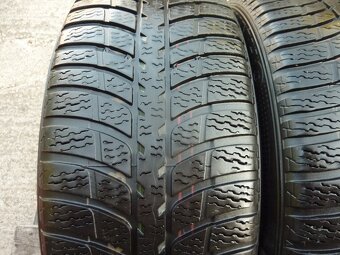 Zimní pneu Kumho 195/50 R16 - 3
